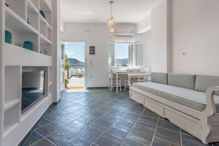 Michalakis Seaside Suites main