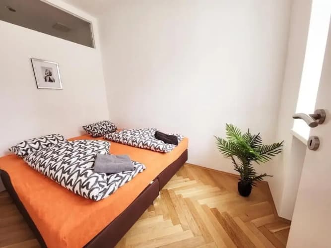 Donaufelder City Apartment Vienna 3
