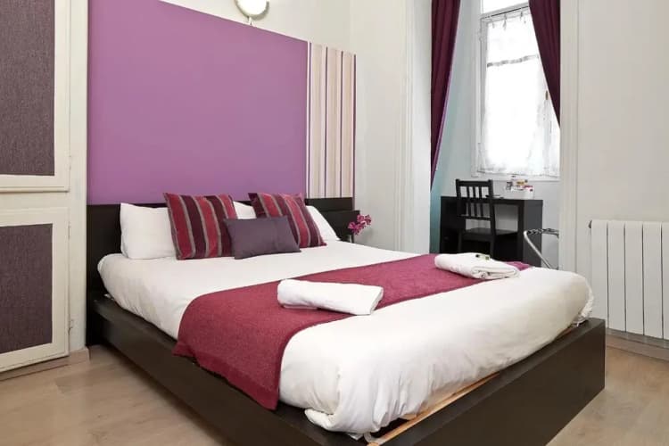 Hostal Brustar Gotic 3