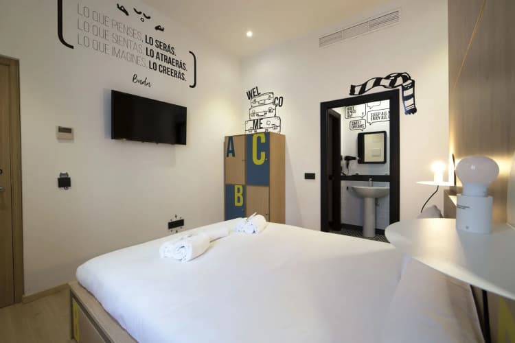 For You Hostel Sevilla 5