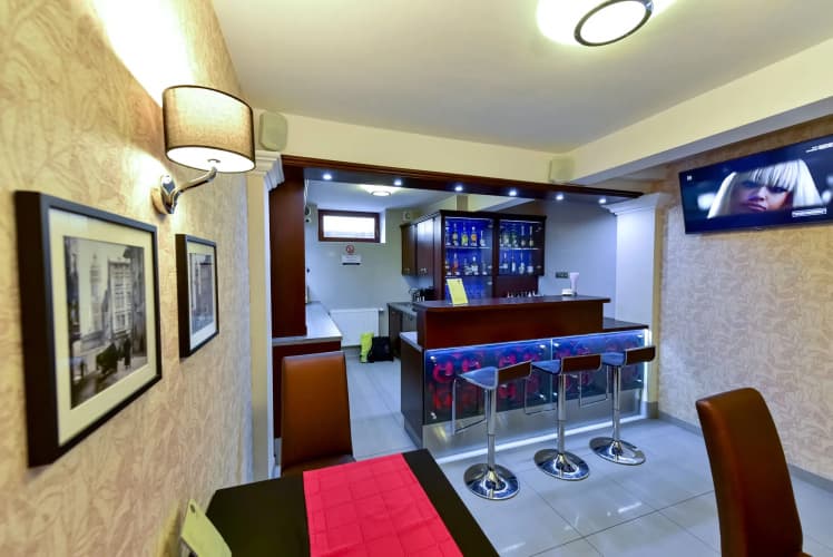 Aparthotel Miodowa 3
