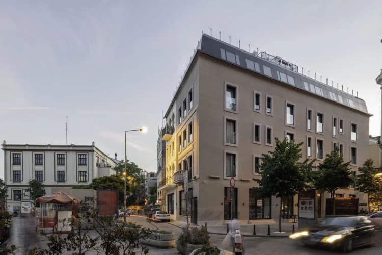 The Wings Hotel 2