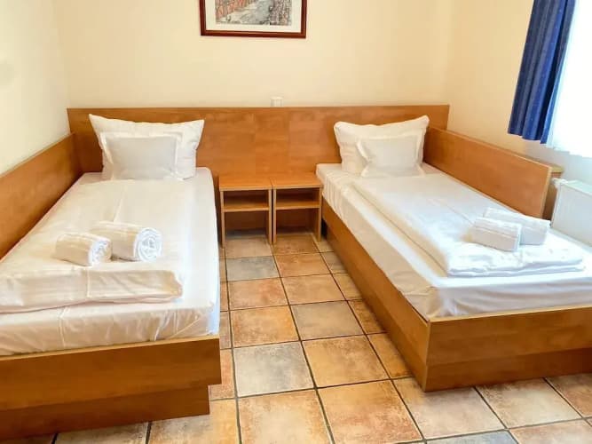 Hotel Vintage 3