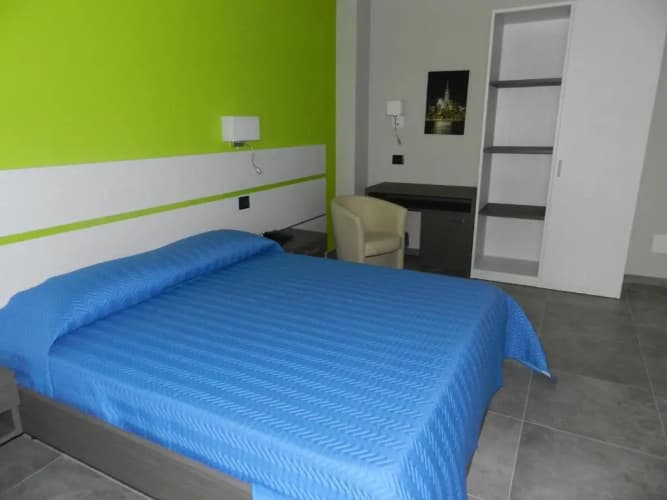 Erasmus Hotel 3