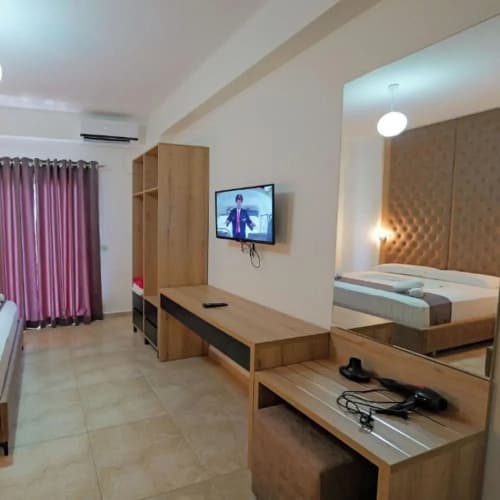 Hotel Esmerald Ksamil 5