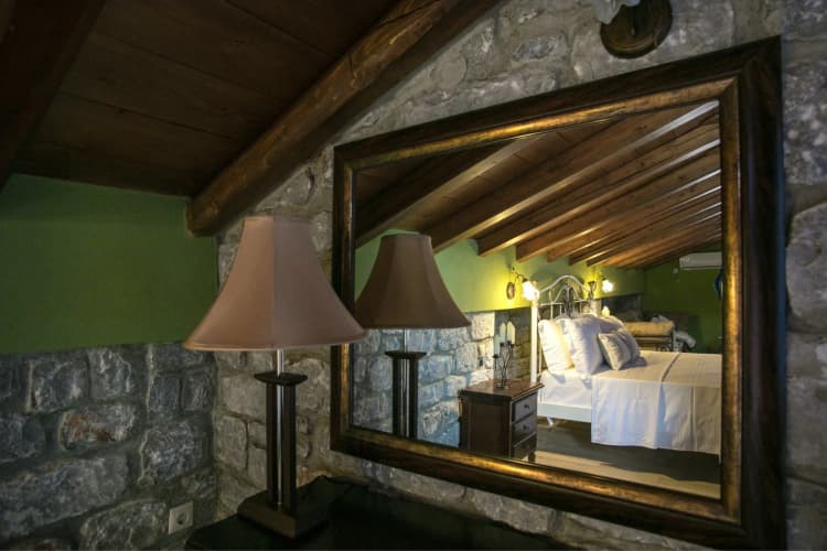 En Plo Luxury Suites 3