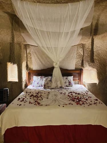 Ela Cave House 2