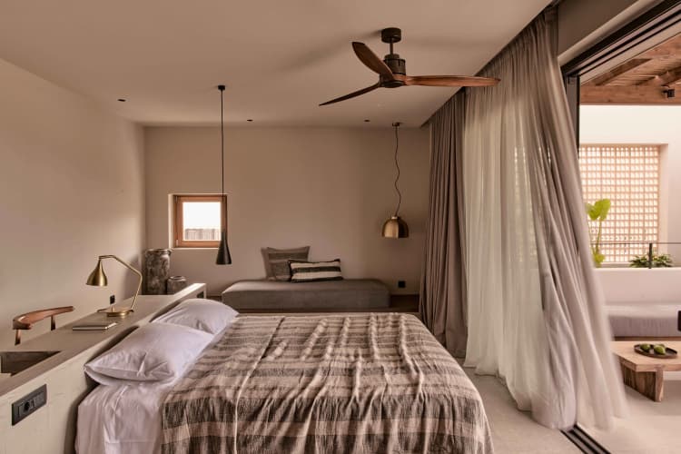 Theros All Suite Hotel 5