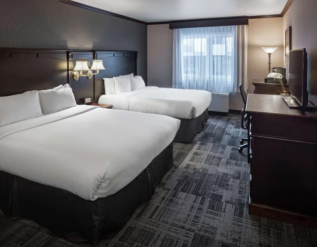 Best Western Plus City Centre/Centre-Ville 5
