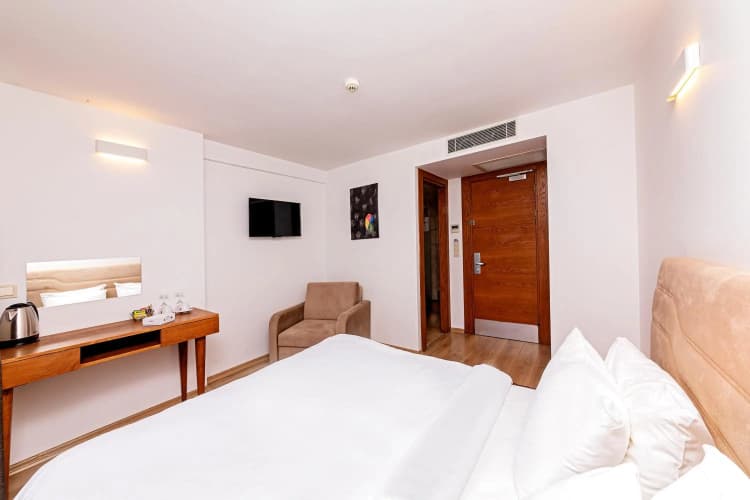 Neda Hotel Istanbul 3