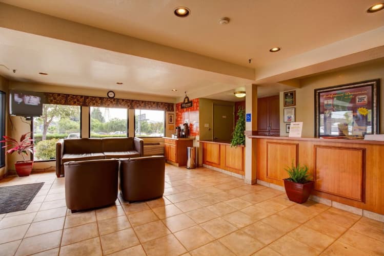 Rodeway Inn Sacramento-University Area 2