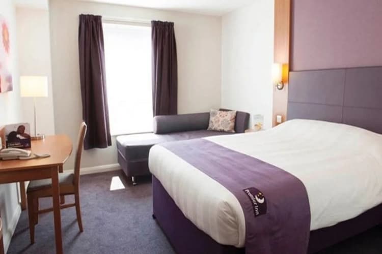 Premier Inn Caernarfon 3