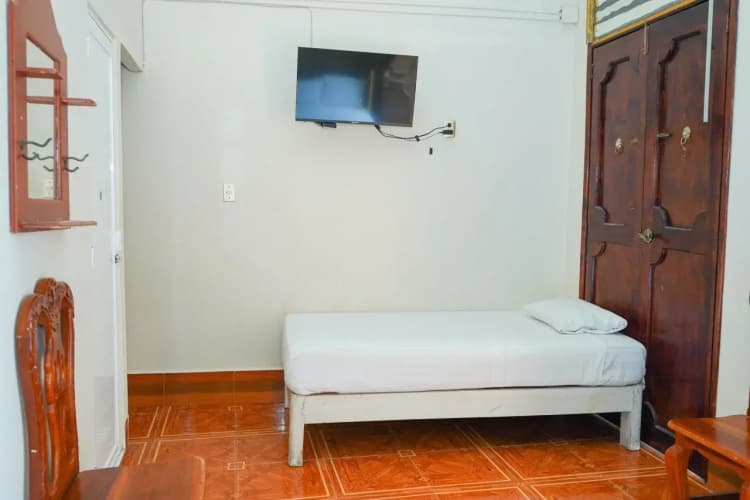 OYO Hotel El Conquistador 4