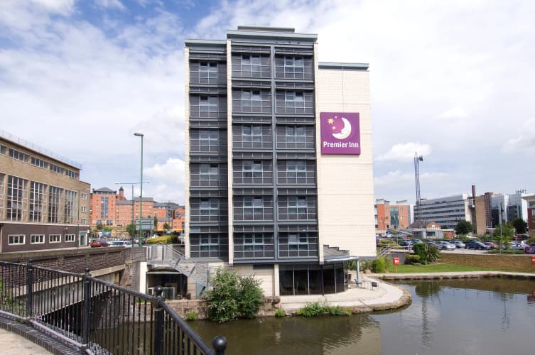 Premier Inn Nottingham Arena (London Road) 2