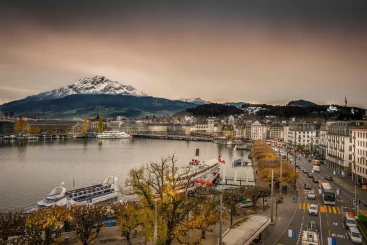Lucerne Lake View Apartments 3