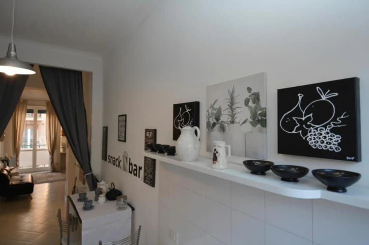 Vatican Corner Family Apartment 5