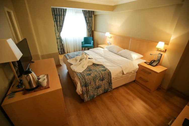 Artika Hotel 3