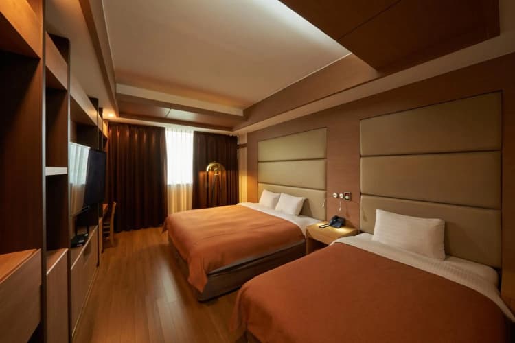 Gyeongju Tourist Gg Hotel 4