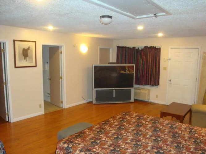 Economy Motel Inn And Suites Somers Point main
