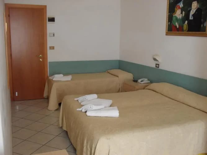 Hotel Esperia 4