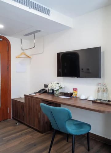 Hato Saigon Hotel & Rooftop 5