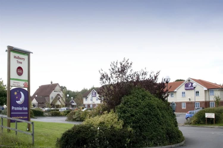 Premier Inn Braintree (A120) 2