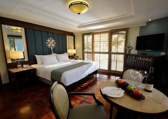 Emerald Island Hotel 5