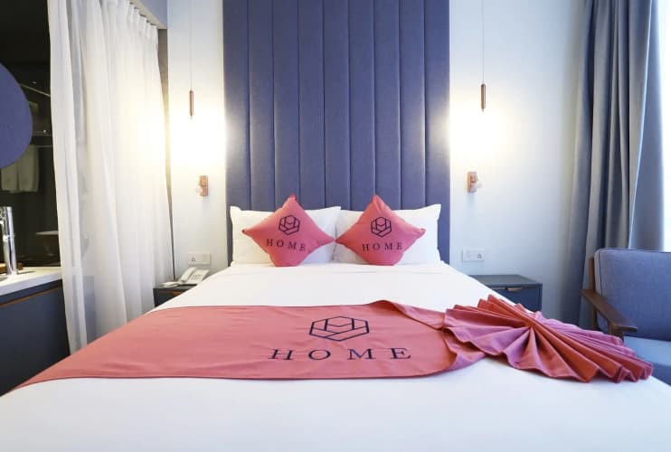 Home Hotel 4