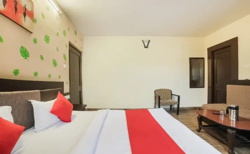 Oyo 28766 Hotel Siddharth 3