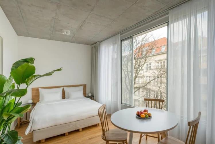 Carlotta Apartments 5
