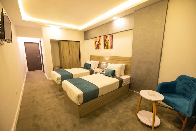 Mar Charbel Hotel 5
