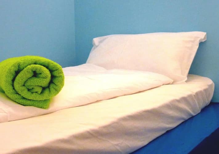 Oyo 89880 Vstay 2 Guesthouse 2