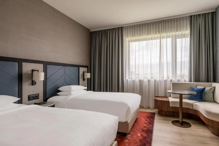 Geneva Marriott Hotel 5