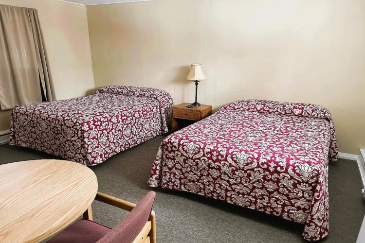 Love Hotels Timberline By Oyo Lake Superior 5