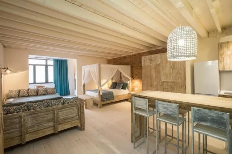 La Bodega Suites 5
