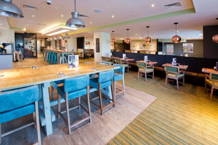 Premier Inn Colchester Town Centre 5
