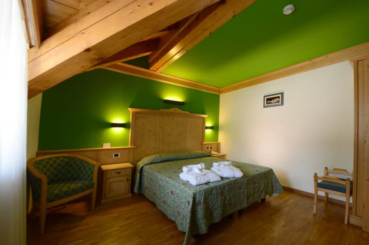 Hotel Medil main