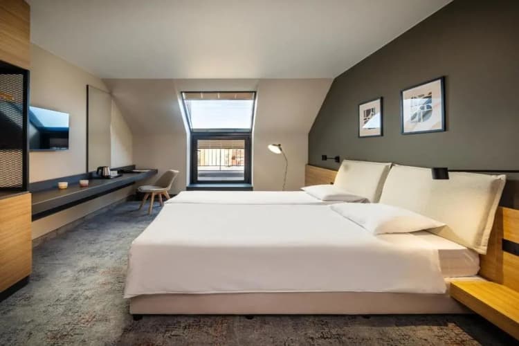 B1 Downtown Hotel 5