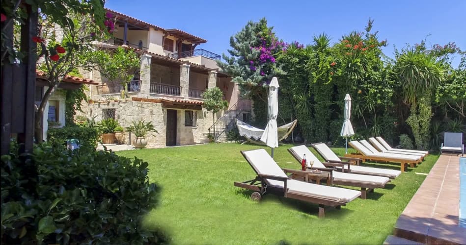 Villa Arhontariki main