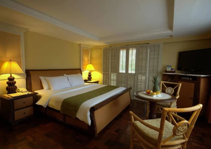 Emerald Island Hotel 4