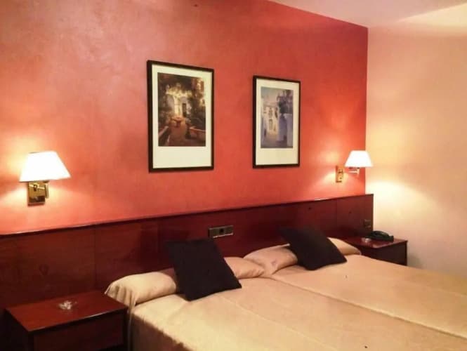 Hotel La Seu 4