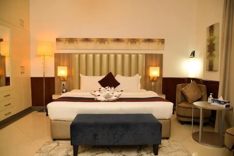 Claridge Star Hotel 3