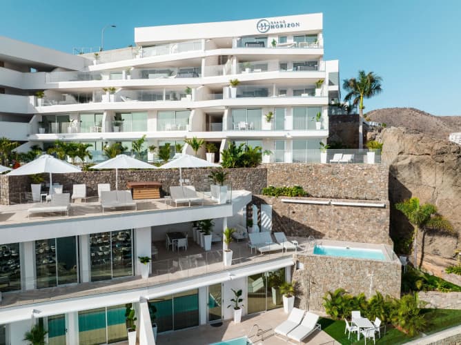 Grand Horizon Luxury Boutique Apartments main