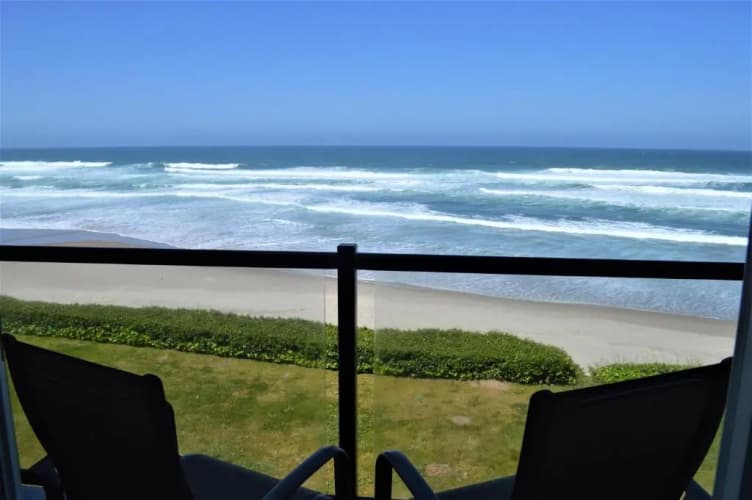 Starfish Manor Oceanfront Hotel 5