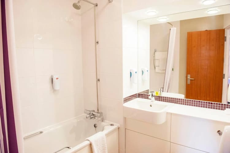 Premier Inn Lancaster 5