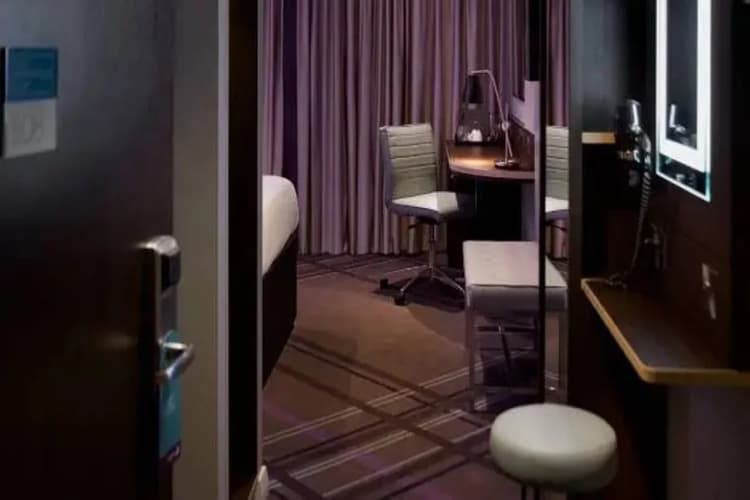 Premier Inn  Reading Central 5