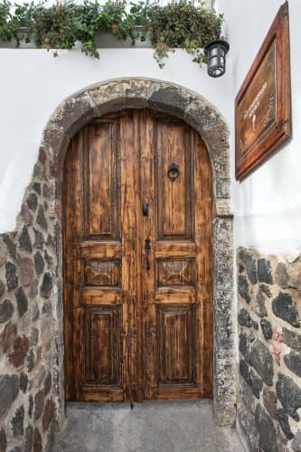 Old Vourvoulos Houses main