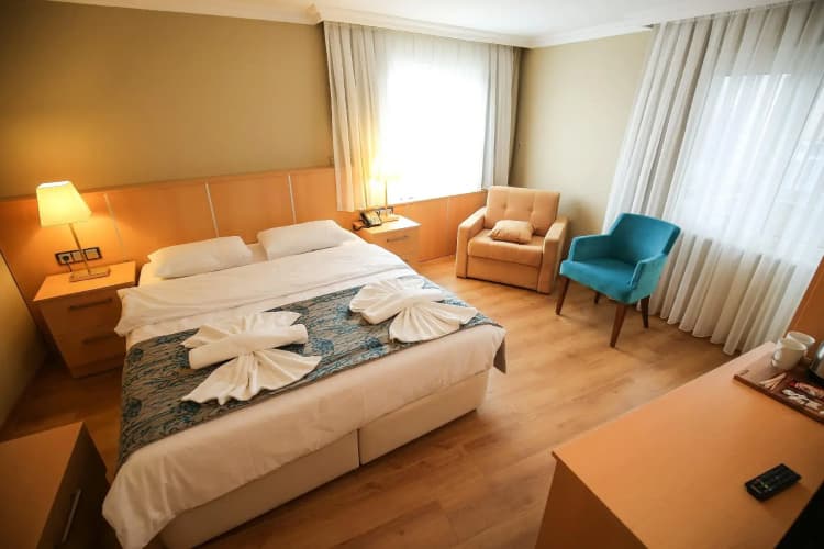 Artika Hotel 4