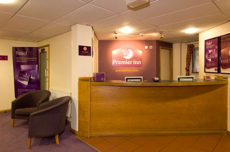 Premier Inn Cardiff Bay 3