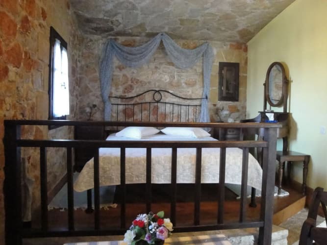 Klymeni Traditional Homes 5